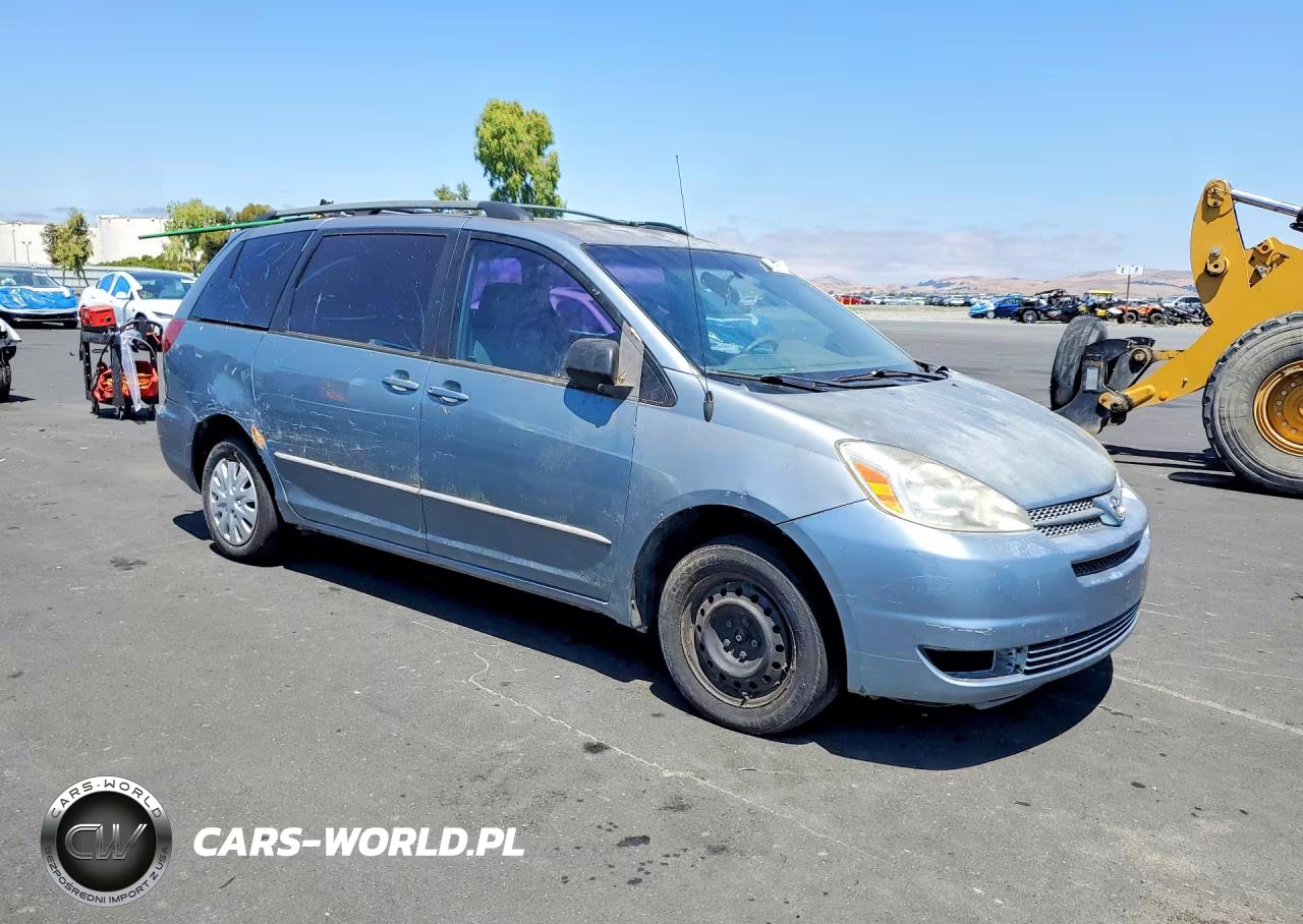 2004 Toyota Sienna Ce 8 Passenger VIN:5TDZA23C34S138043 - 4