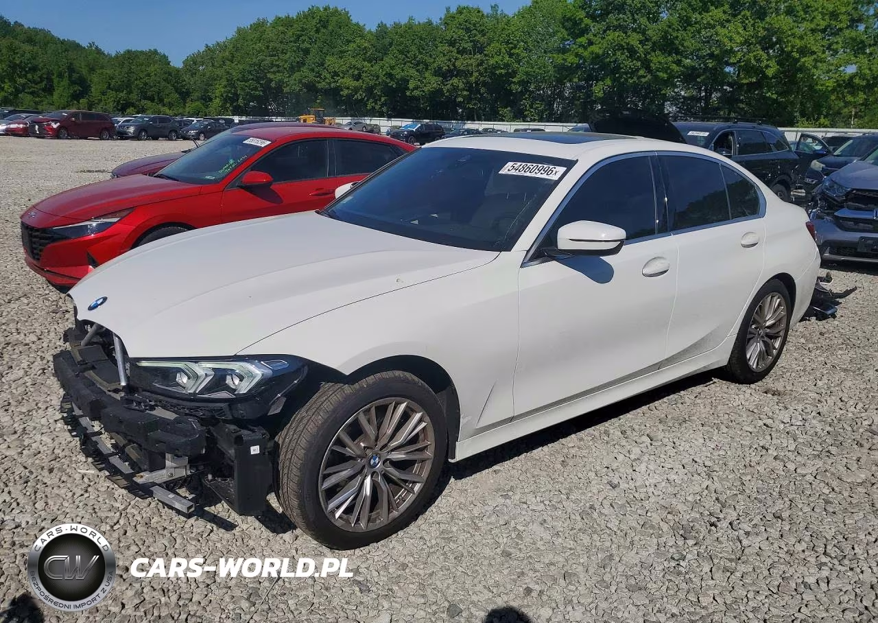 2024 BMW 330Xi – zdjęcie 1 z 13