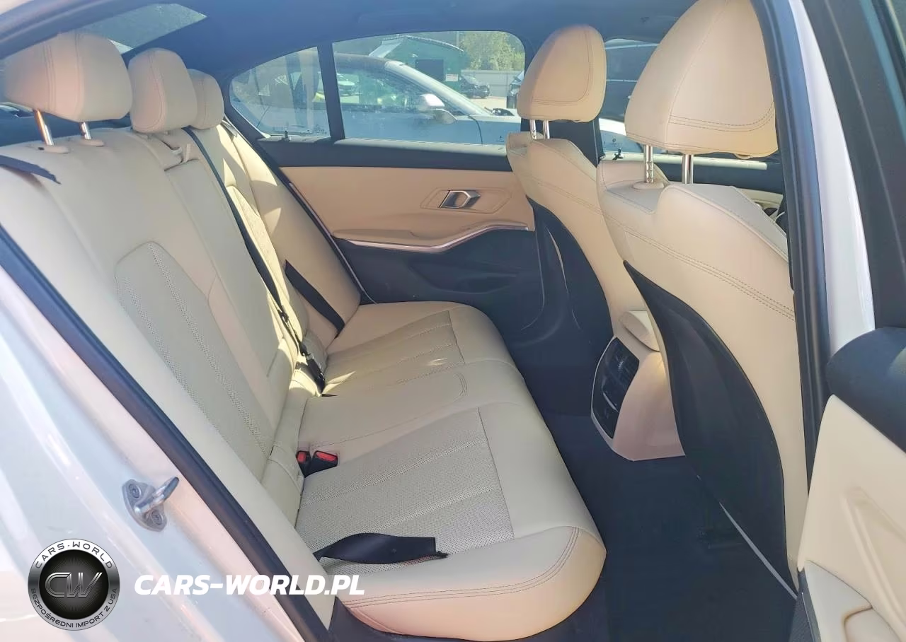 2024 BMW 330Xi VIN:3MW89FF02R8D79490 - 10