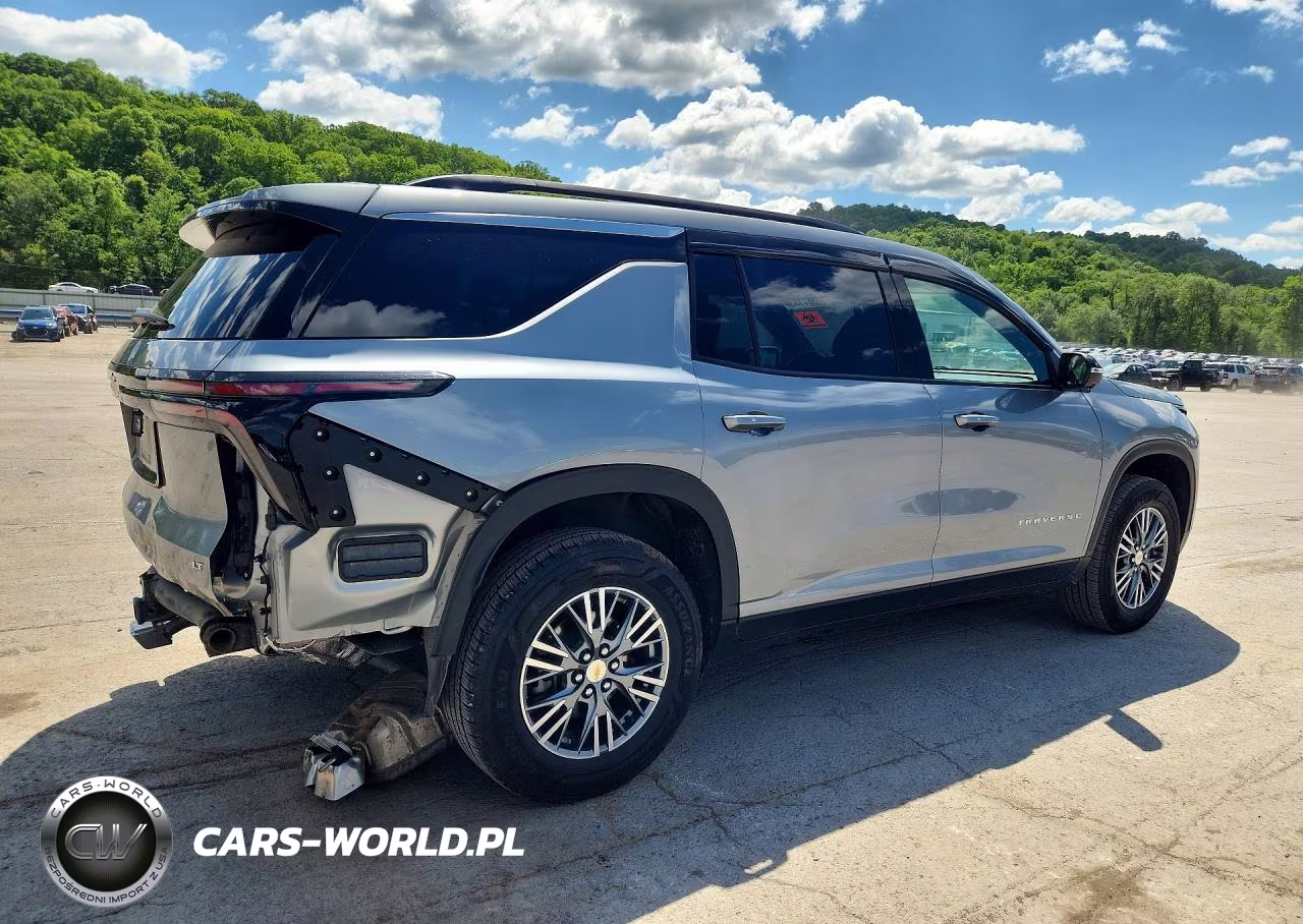 2024 Chevrolet Traverse Lt VIN:1GNERGKS2RJ174038 - 3