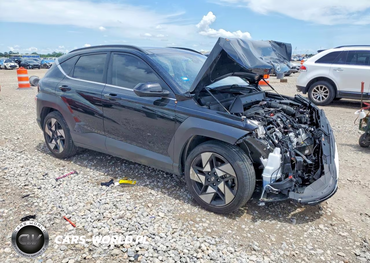 2025 Hyundai Kona Limited VIN:KM8HE3A38SU195707 - 4