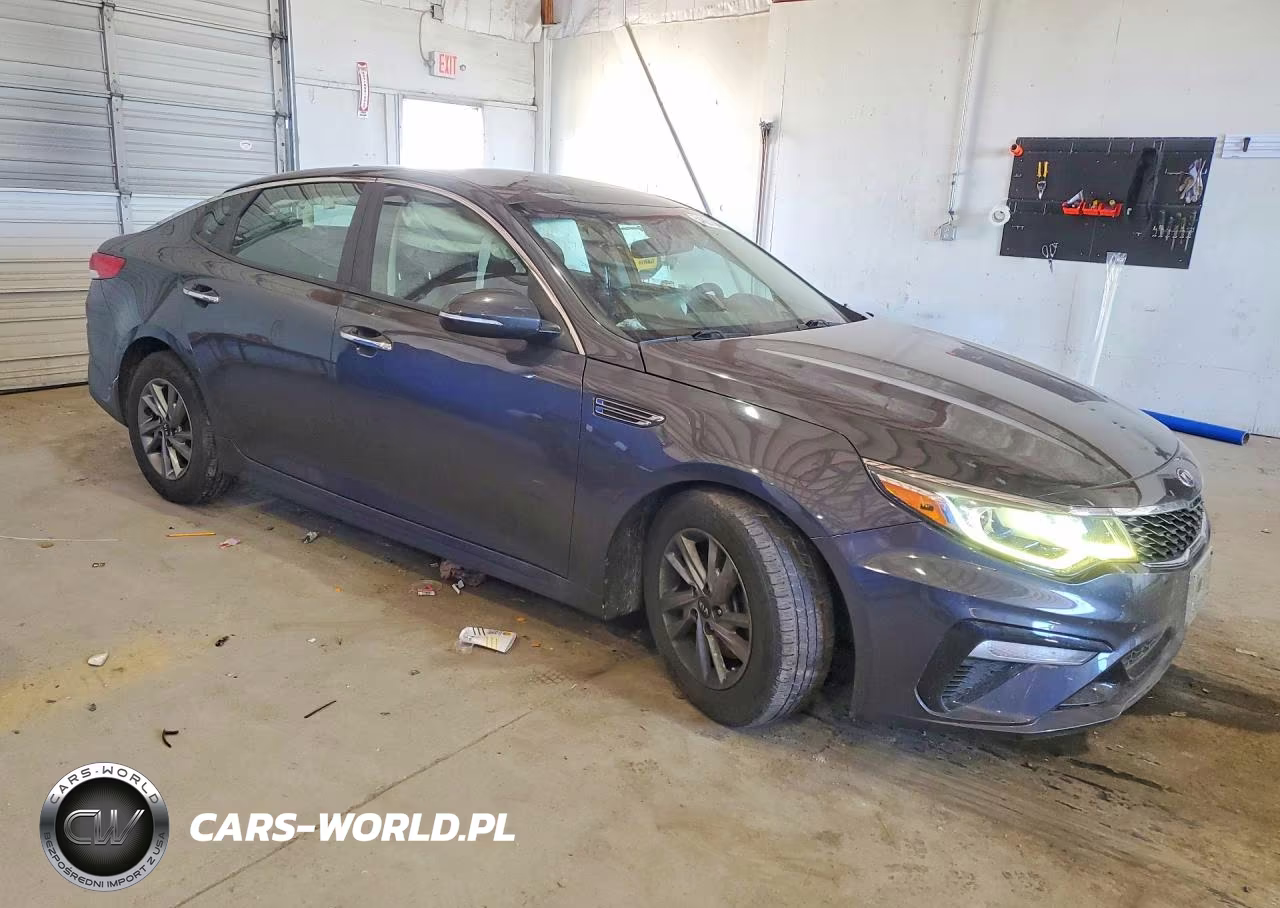 2019 Kia Optima Lx VIN:5XXGT4L31KG283111 - 4