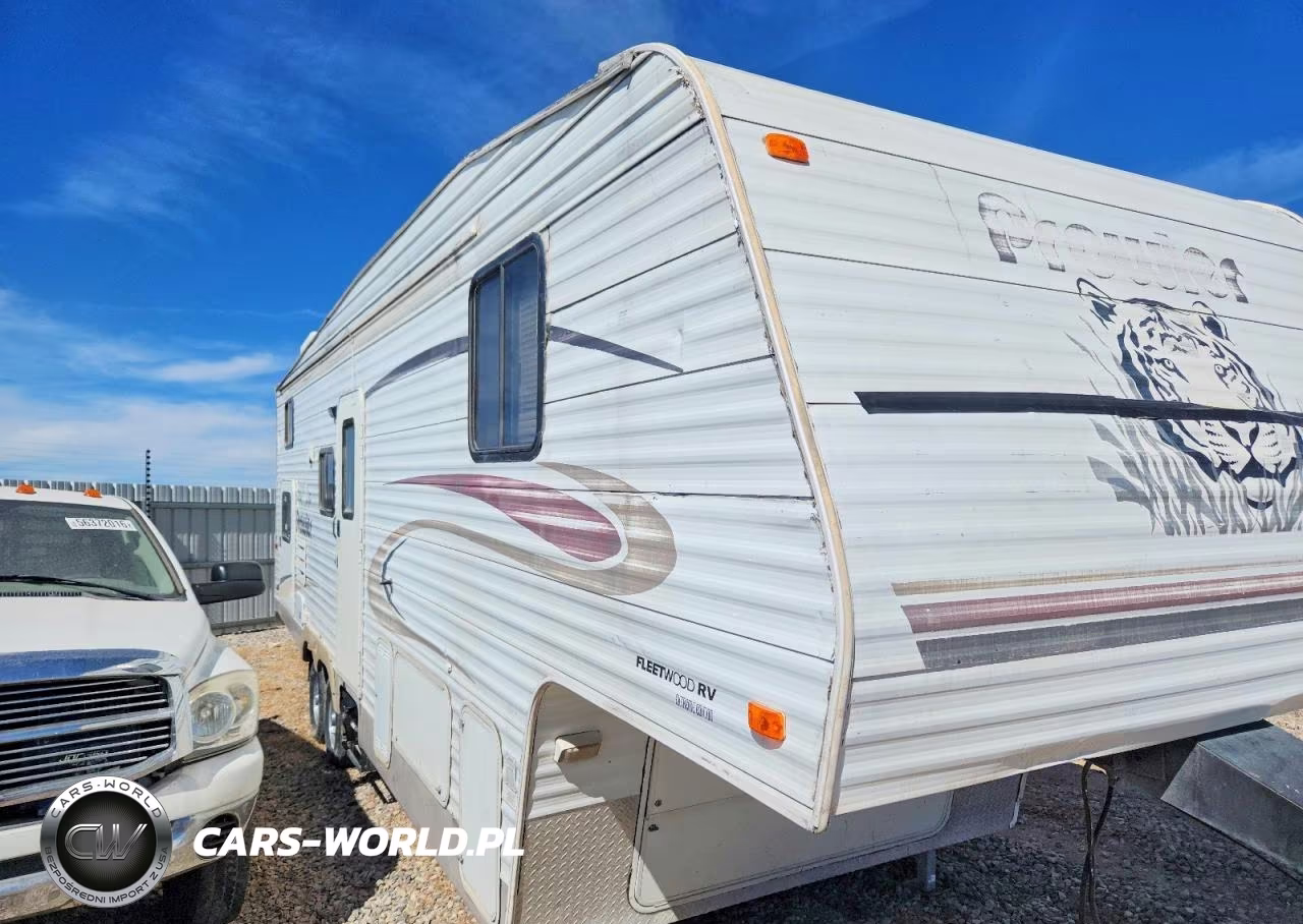 2004 Fleetwood Enterprises (Prowler Fleetwood Enterprises, Inc. (P VIN:1EC5B292241594567 - 9