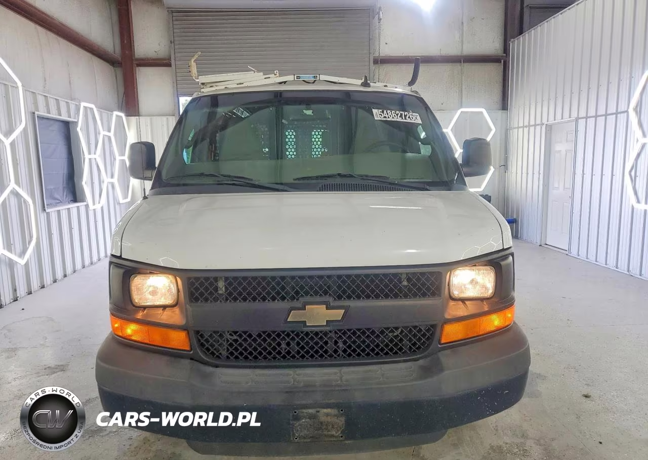 2016 Chevrolet Express G2500 VIN:1GCWGAFF9G1142570 - 5