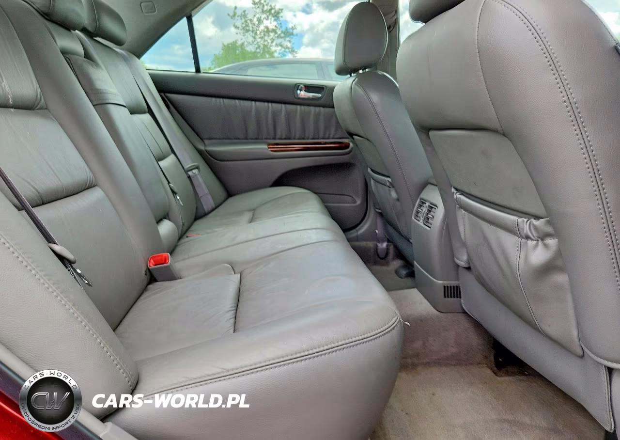 2005 Toyota Camry Le V6 VIN:4T1BF30K75U084081 - 10