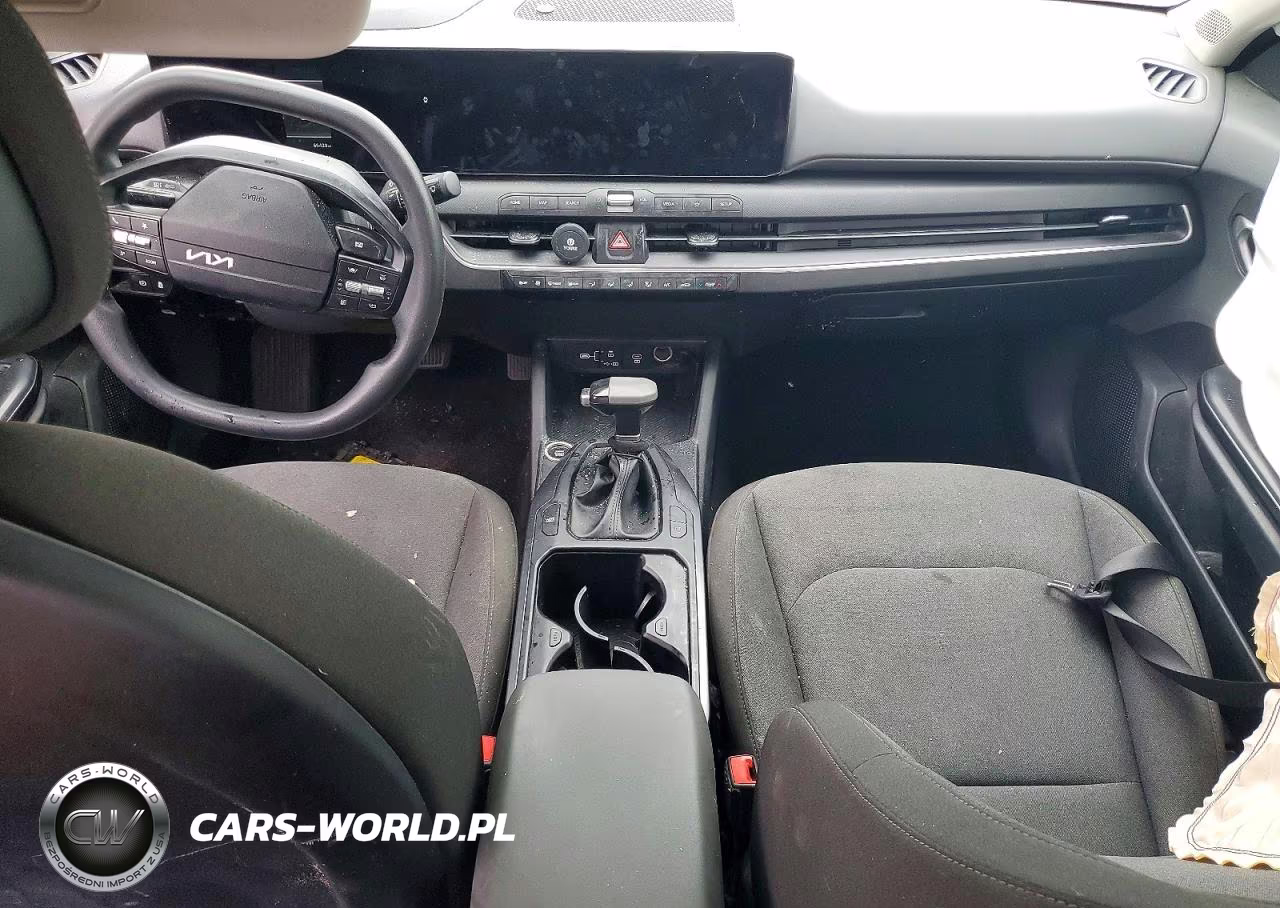2025 Kia K4 Lxs VIN:3KPFT4DE0SE008382 - 8