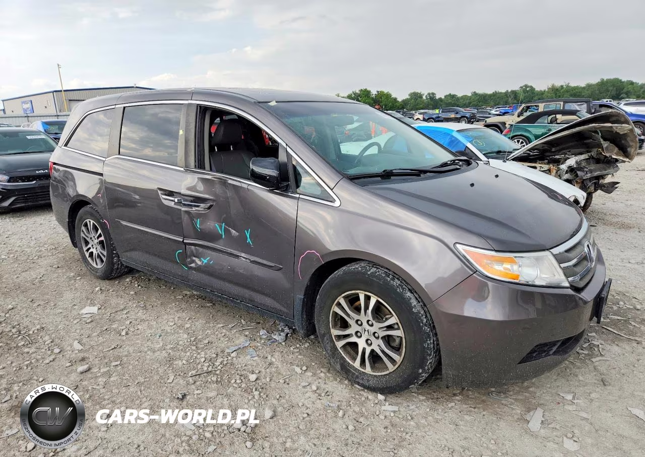 2011 Honda Odyssey Exl VIN:5FNRL5H65BB092537 - 4