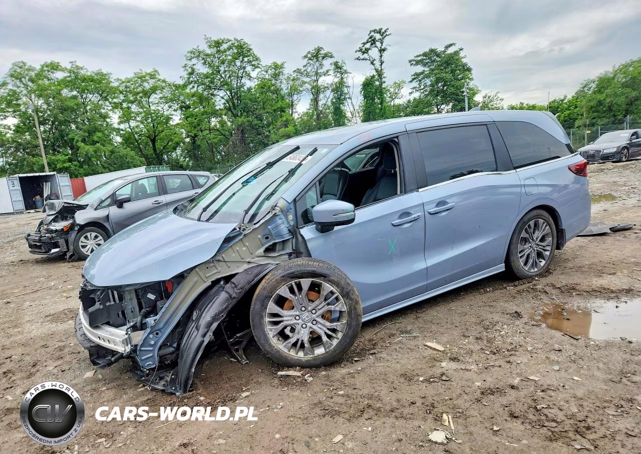 2026 Honda Odyssey Touring – zdjęcie 1 z 14