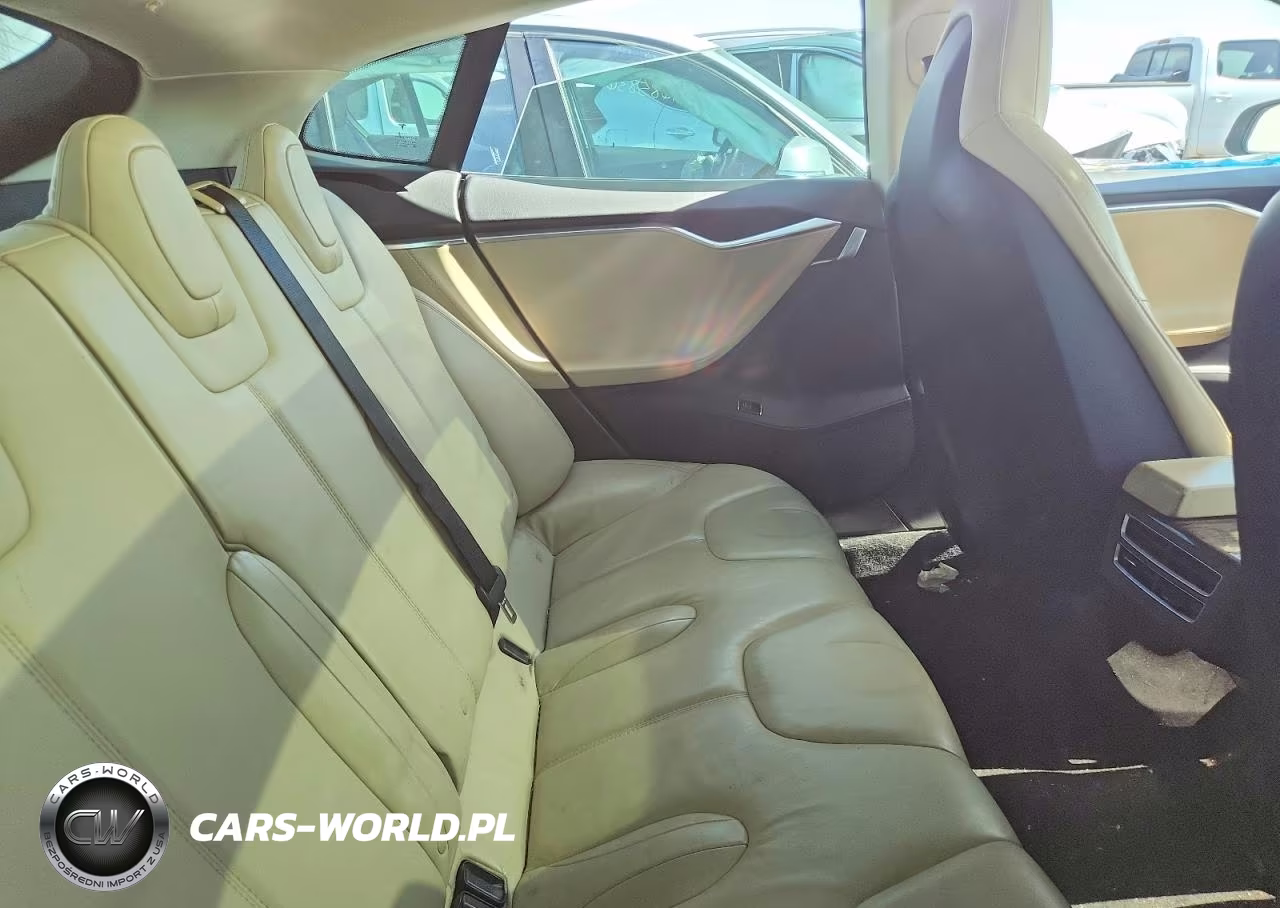 2013 Tesla Model S VIN:5YJSA1CN1DFP13869 - 10
