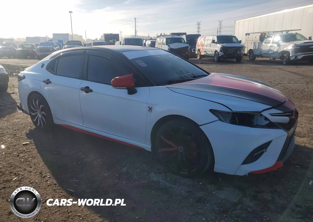 2018 Toyota Camry Se VIN:4T1B11HK2JU108739 - 4