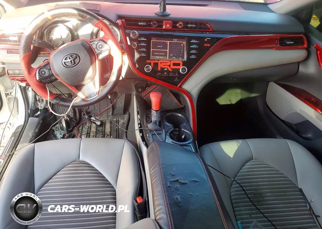 2018 Toyota Camry Se VIN:4T1B11HK2JU108739 - 8