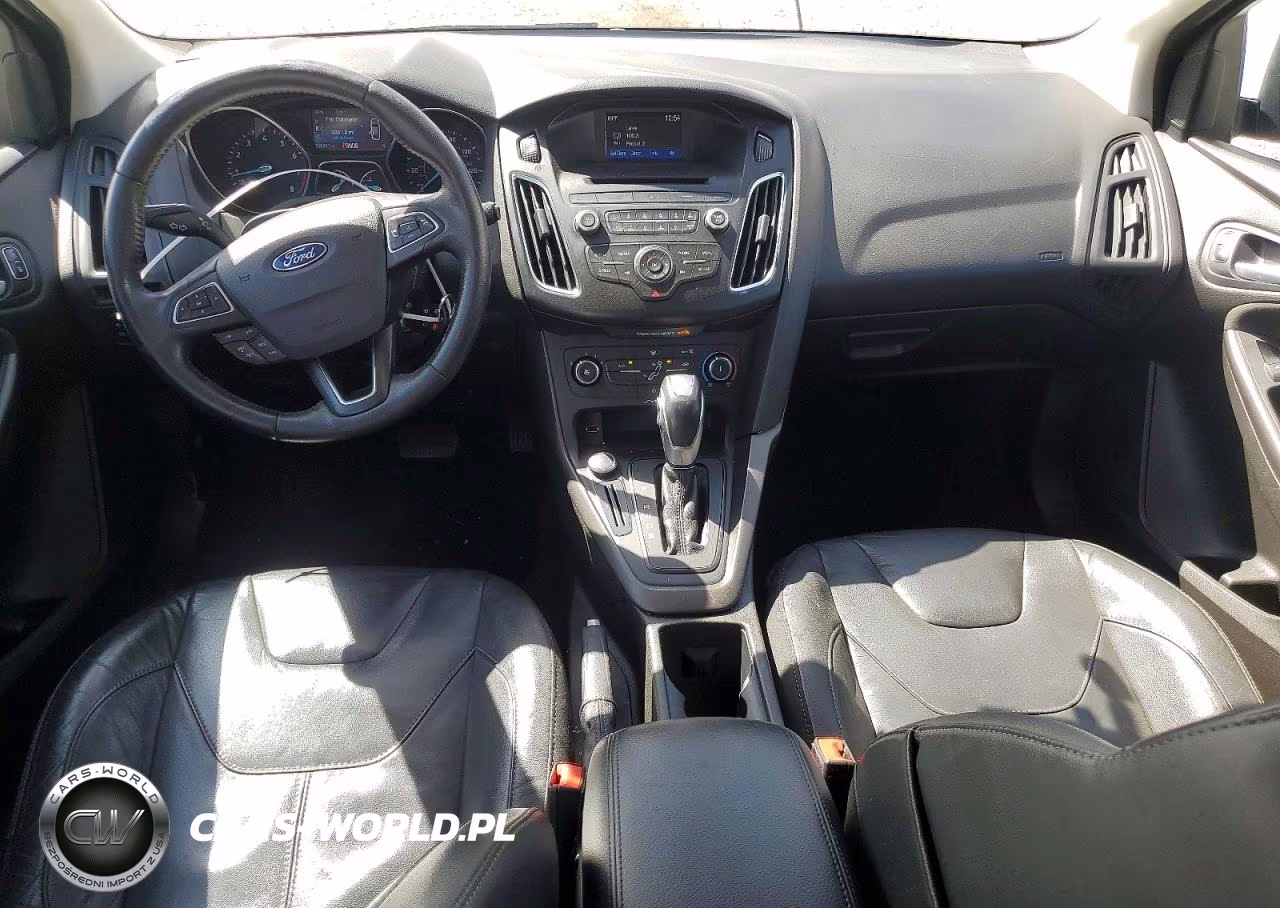 2016 Ford Focus Se VIN:1FADP3K22GL311439 - 8