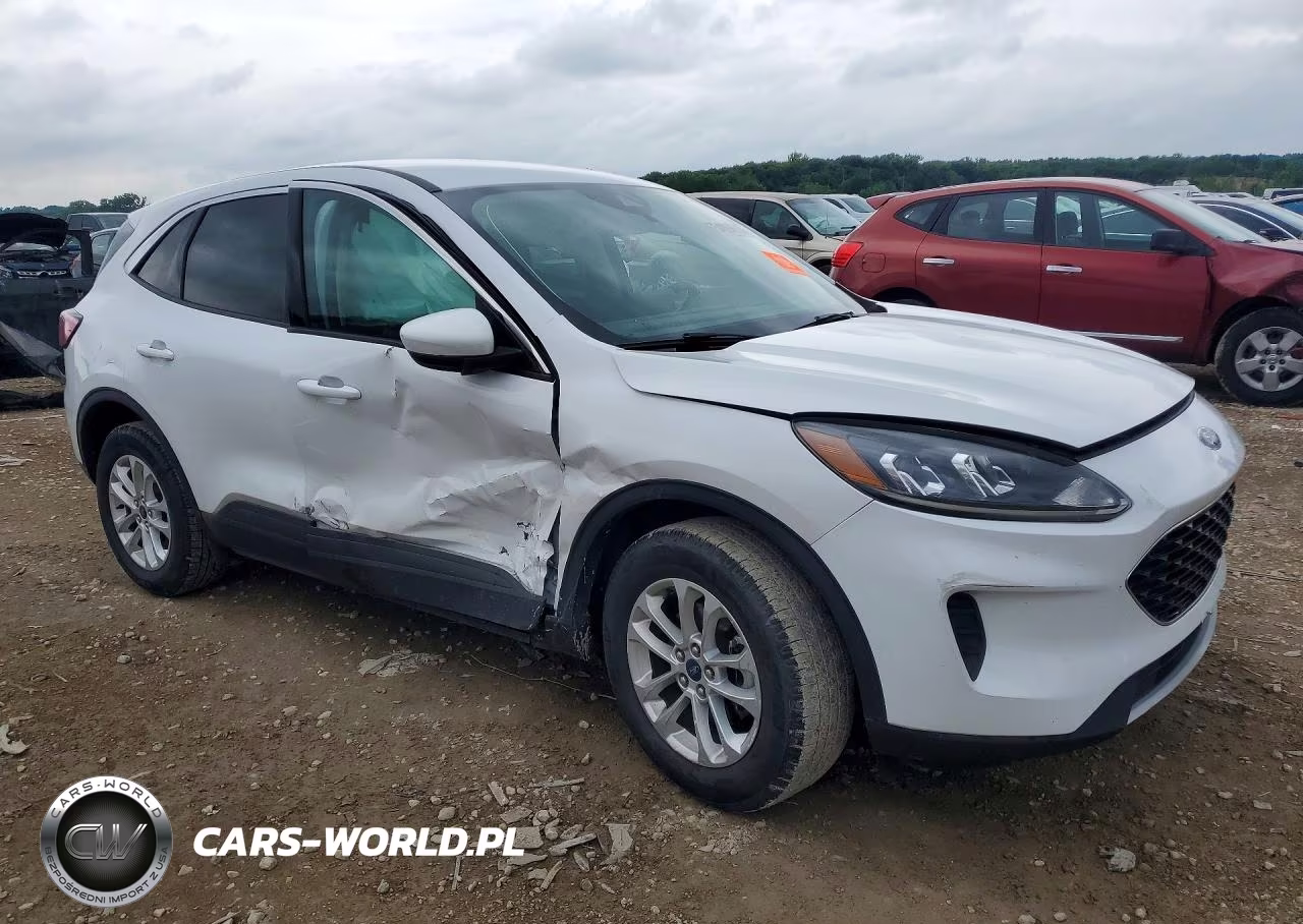 2020 Ford Escape Se VIN:1FMCU9G62LUB81661 - 4