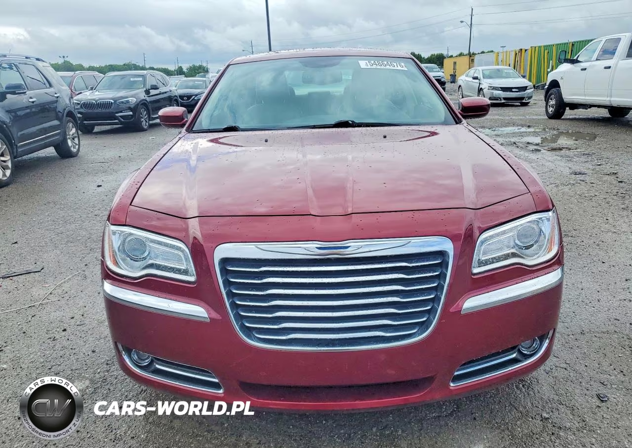 2013 Chrysler 300 VIN:2C3CCAAG4DH698771 - 5