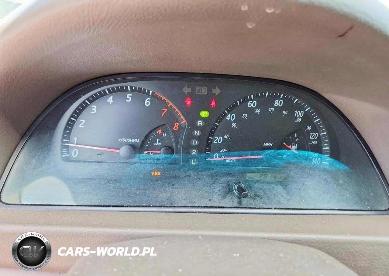 2003 Toyota Camry Le VIN:4T1BE32K23U704154 - 9