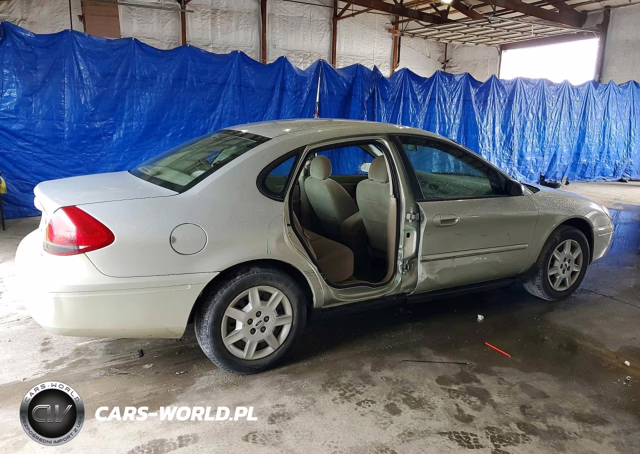 2007 Ford Taurus Se VIN:1FAFP53UX7A200797 - 3