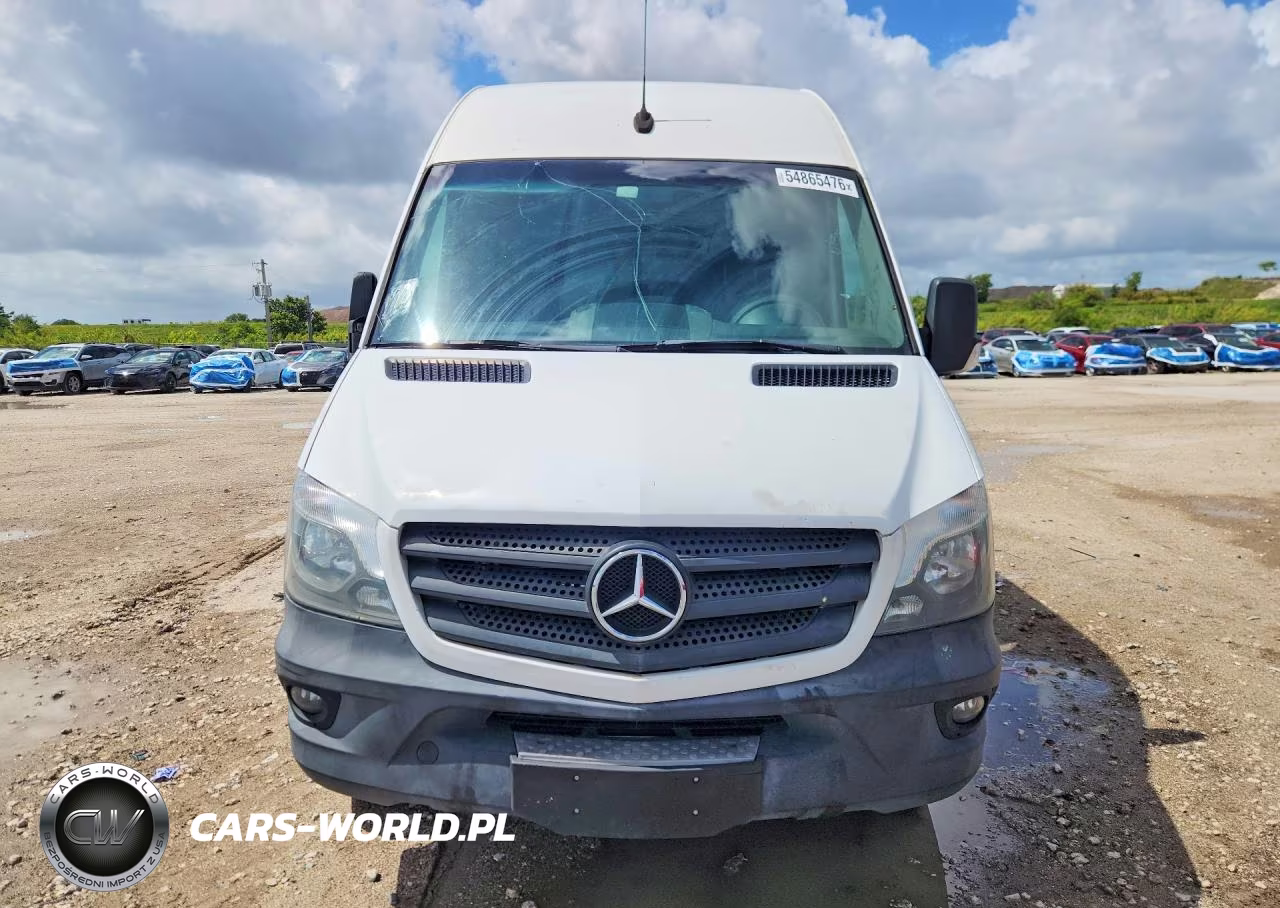 2017 Mercedes-Benz Sprinter 2500 VIN:WD3PE8CD7HP559099 - 5