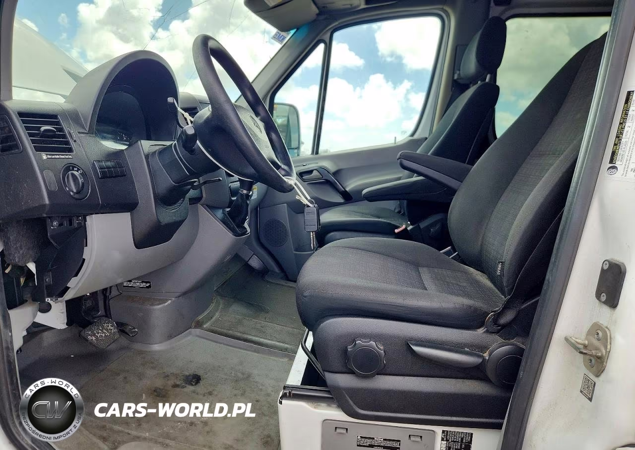 2017 Mercedes-Benz Sprinter 2500 VIN:WD3PE8CD7HP559099 - 7