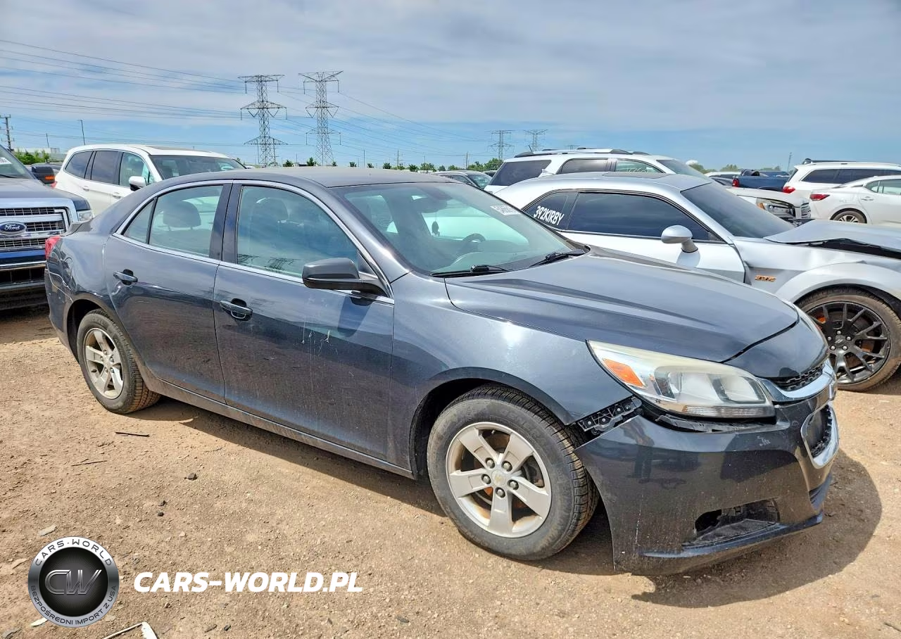 2015 Chevrolet Malibu Ls VIN:1G11B5SLXFF287011 - 4