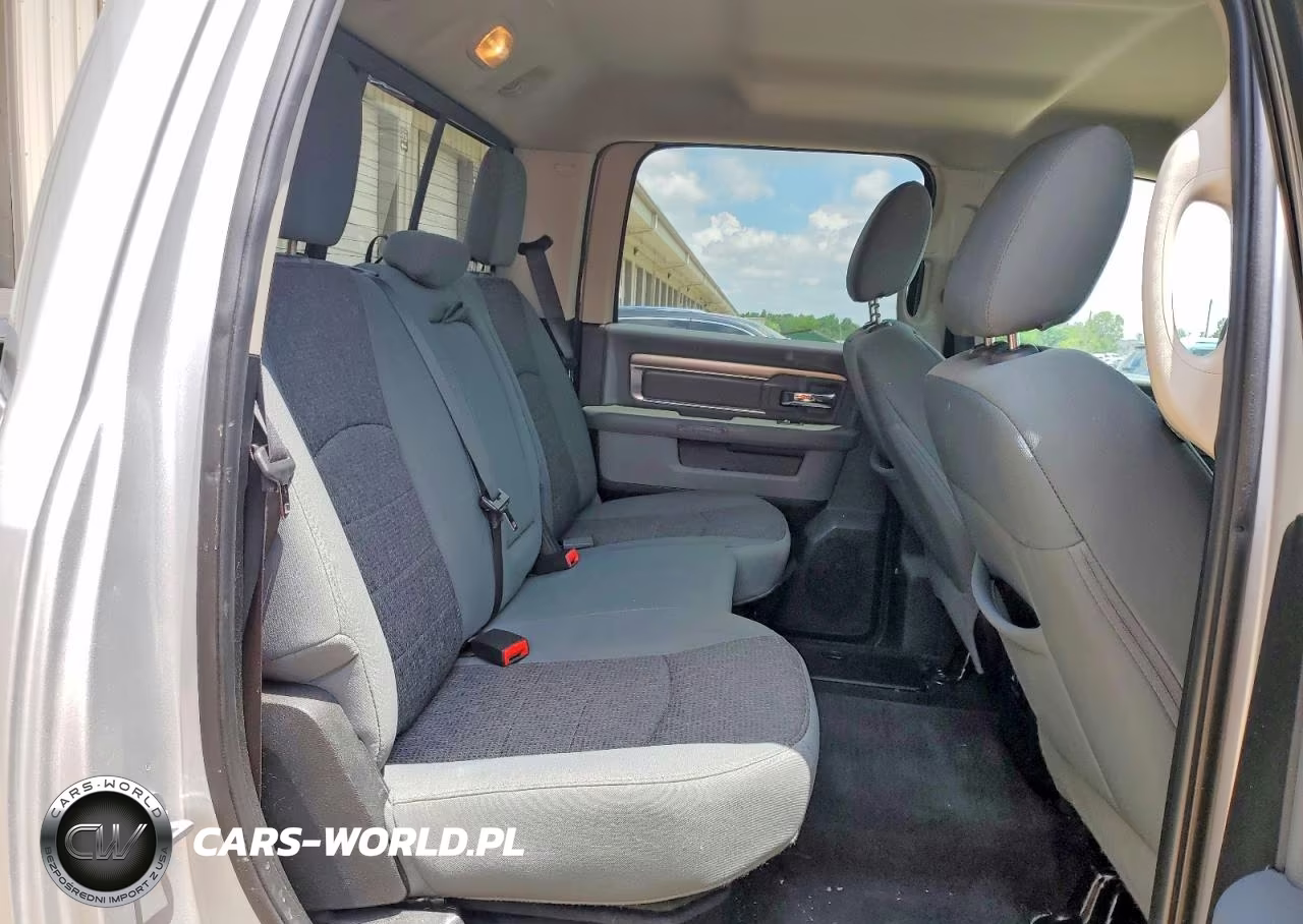 2018 Ram 1500 Slt VIN:1C6RR7LT5JS142109 - 10