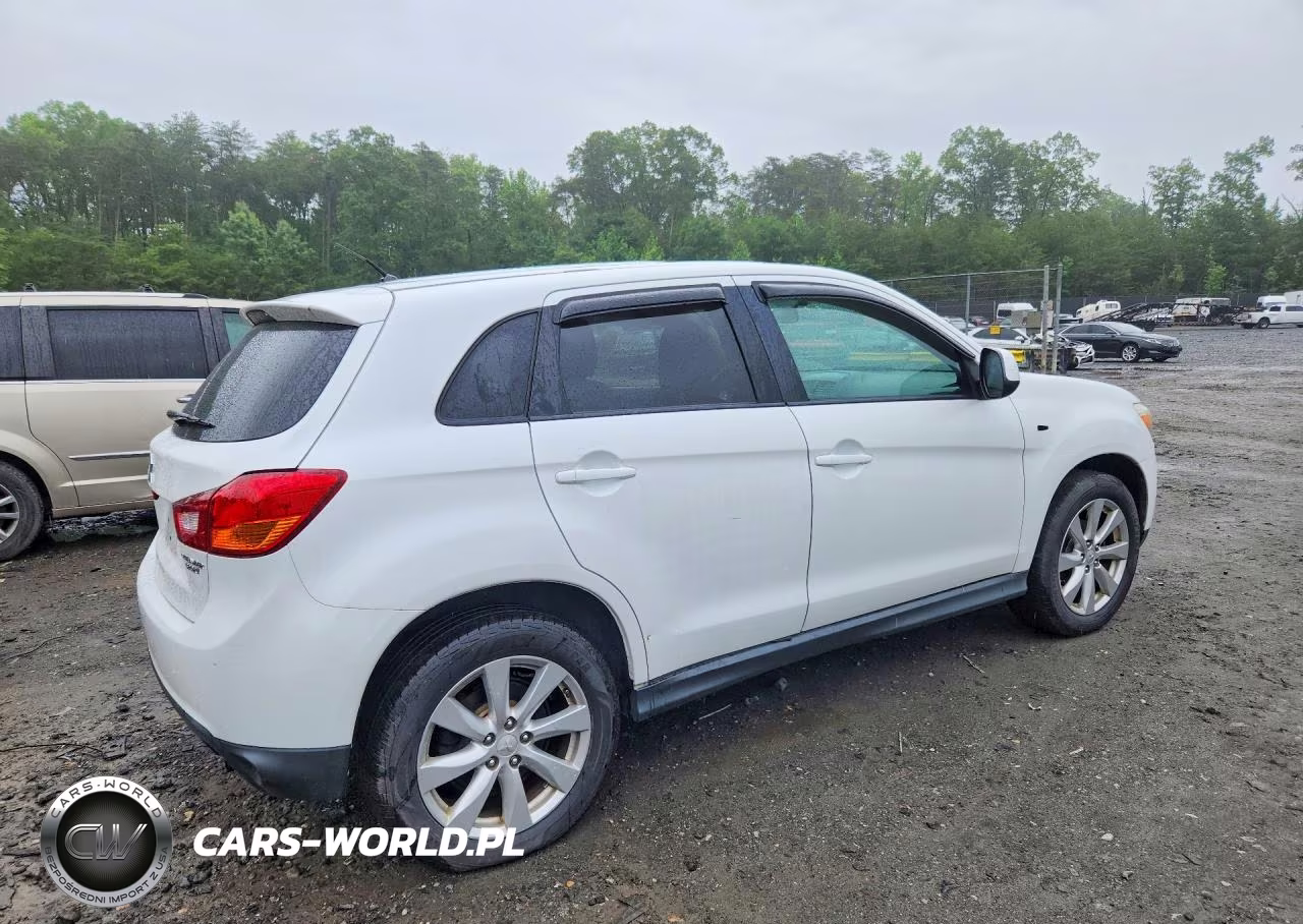 2014 Mitsubishi Outlander Sport Es VIN:4A4AP3AU7EE030053 - 3