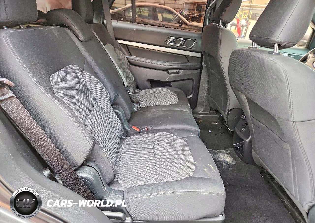 2019 Ford Explorer Xlt VIN:1FM5K7D89KGA41774 - 10