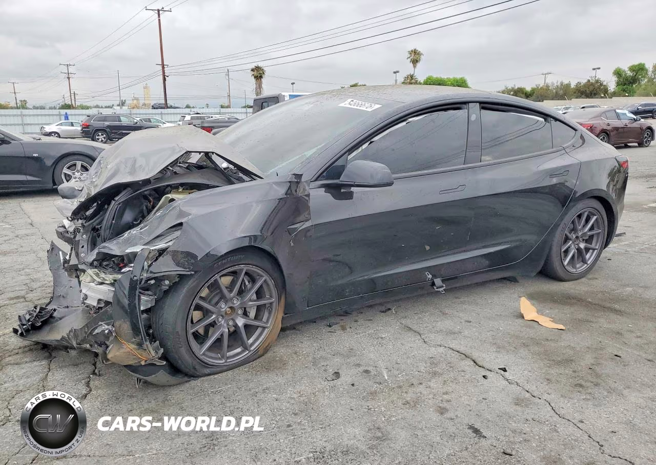 2022 Tesla Model 3 – zdjęcie 1 z 12