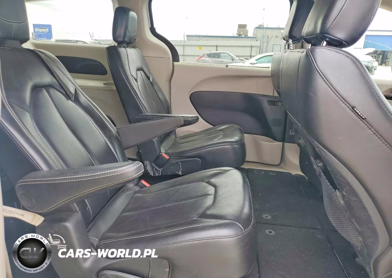 2020 Chrysler Voyager Lxi VIN:2C4RC1DG0LR157551 - 10