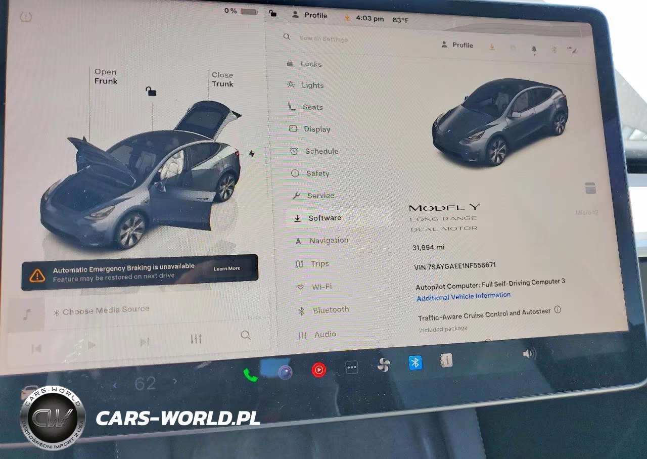 2022 Tesla Model Y VIN:7SAYGAEE1NF558671 - 9