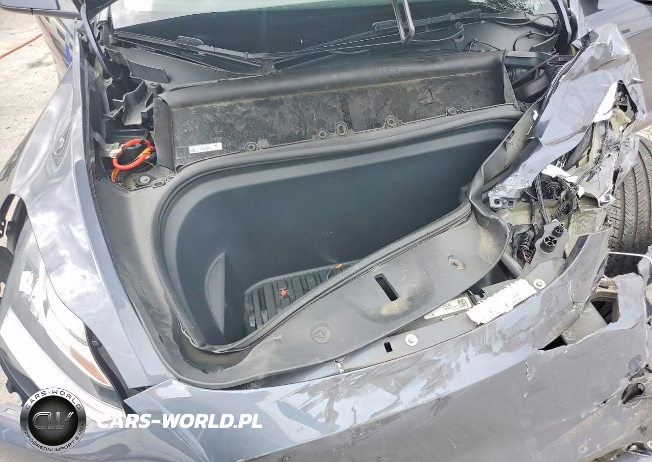 2022 Tesla Model Y VIN:7SAYGDEE7NA006364 - 11