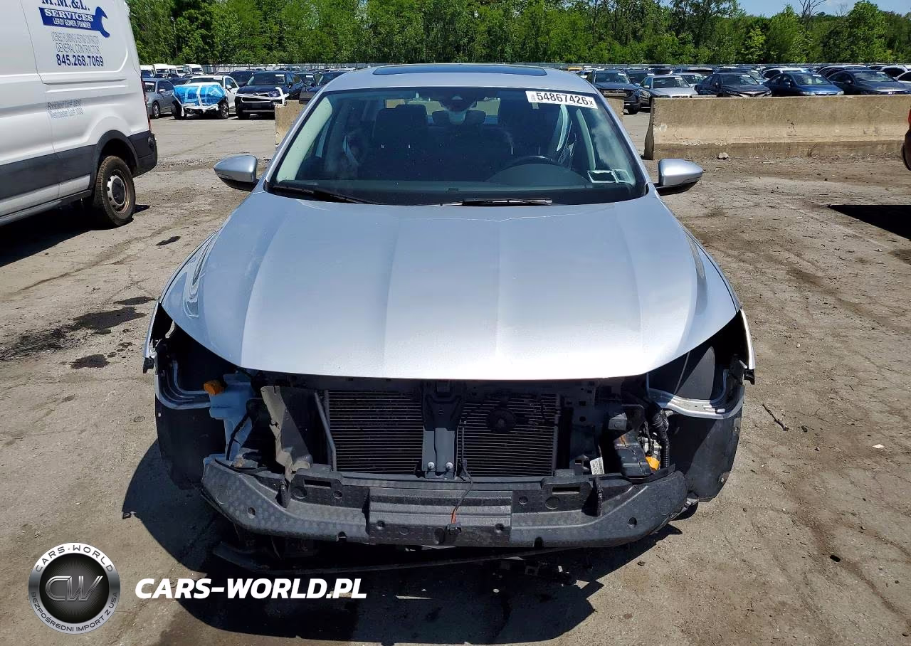 2020 Volkswagen Passat R-Line VIN:1VWMA7A38LC004068 - 5