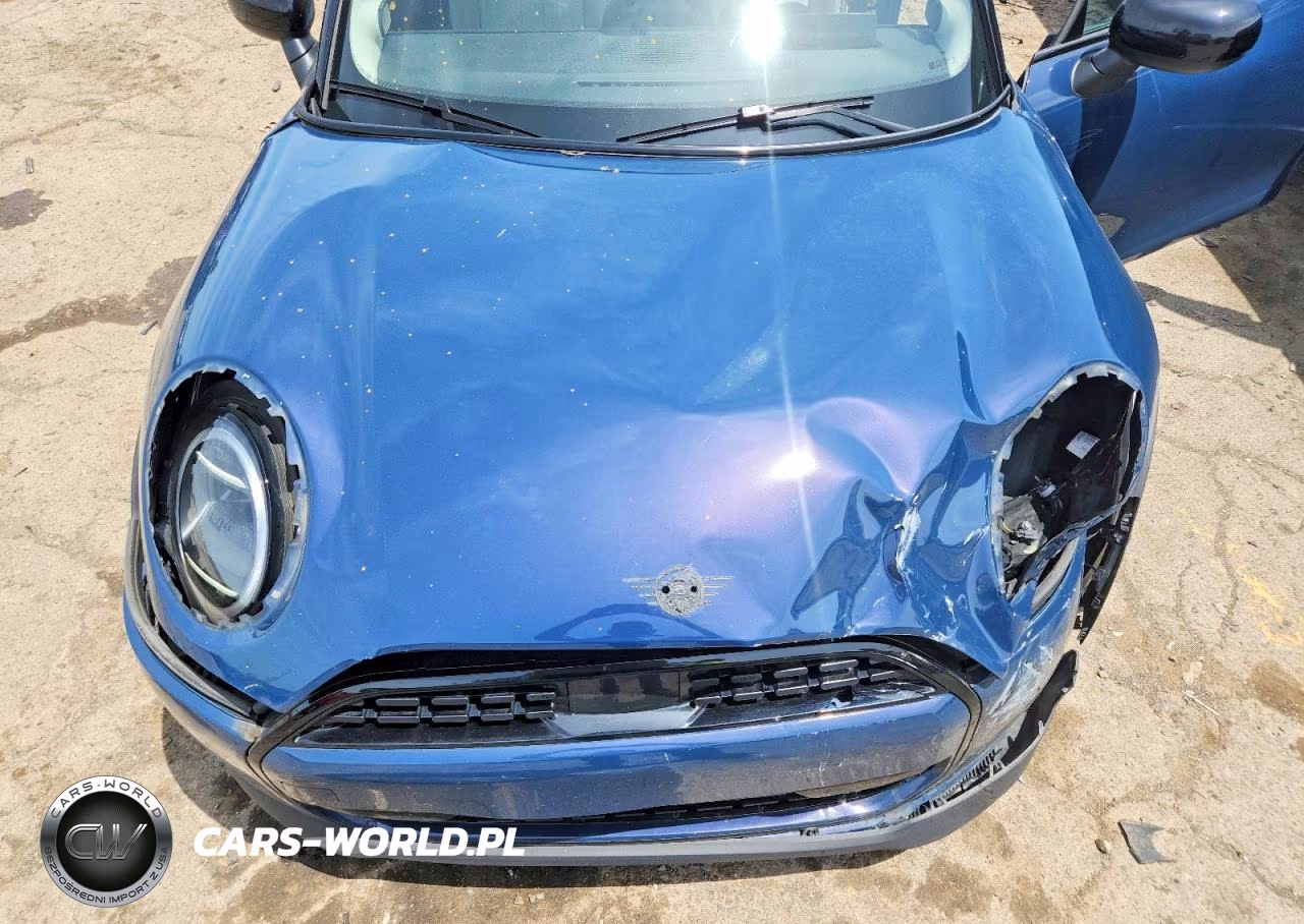 2025 Mini Cooper Base VIN:WMW13GD02S2W48619 - 12