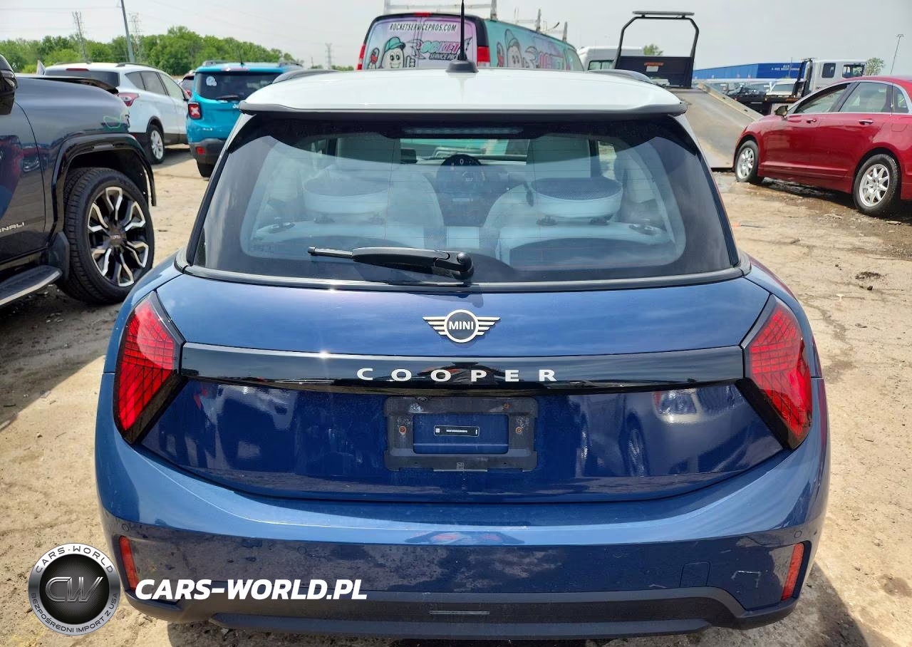 2025 Mini Cooper Base VIN:WMW13GD02S2W48619 - 6