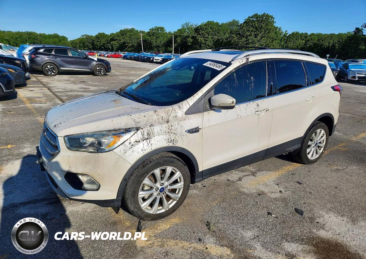 2017 Ford Escape Titanium – zdjęcie 1 z 12