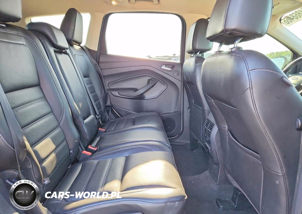 2017 Ford Escape Titanium VIN:1FMCU9J9XHUC35217 - 10
