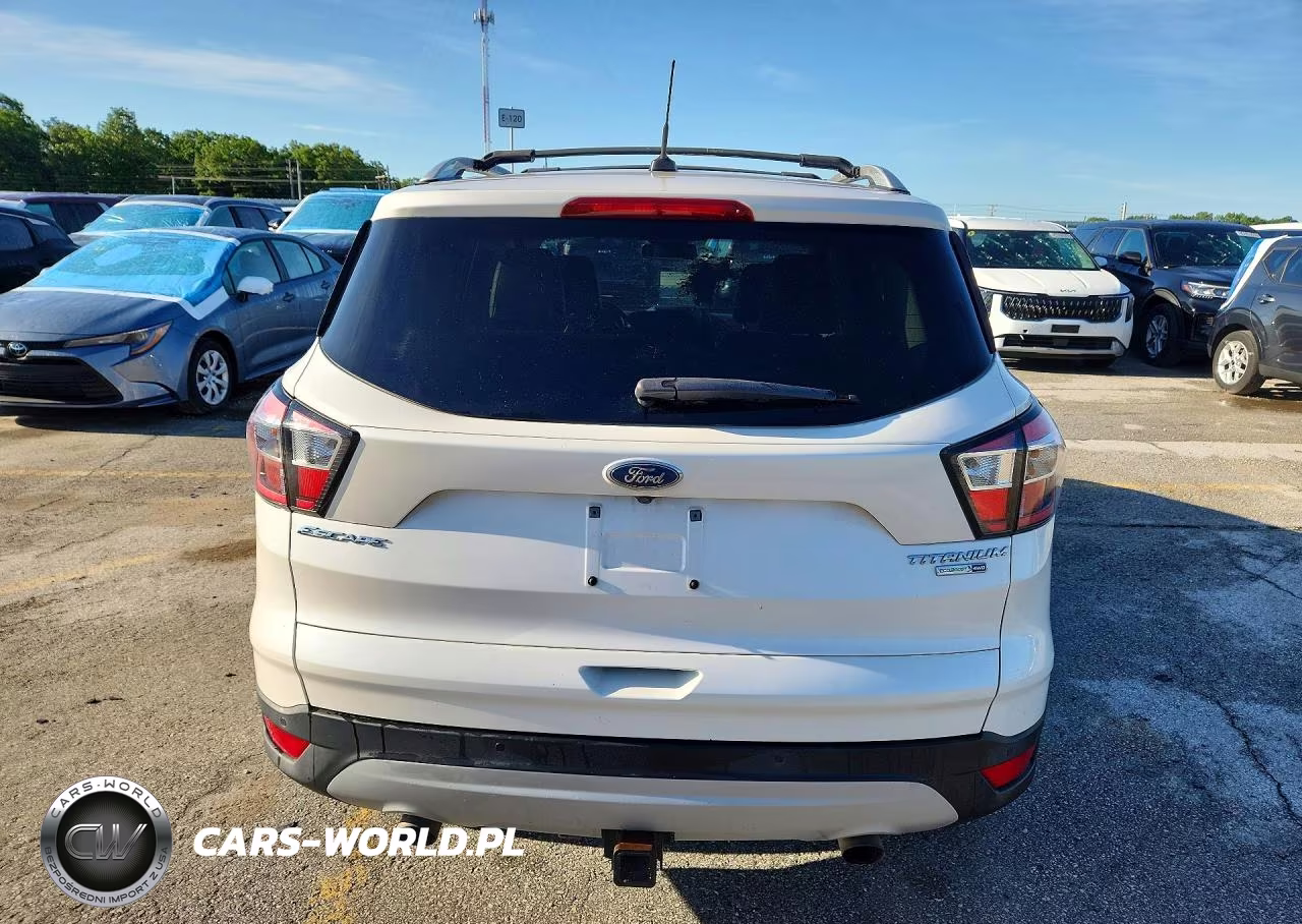 2017 Ford Escape Titanium VIN:1FMCU9J9XHUC35217 - 6