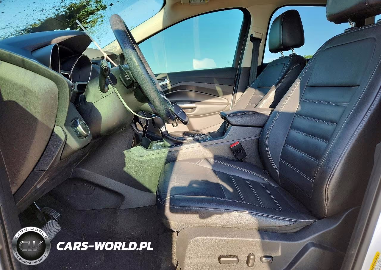 2017 Ford Escape Titanium VIN:1FMCU9J9XHUC35217 - 7