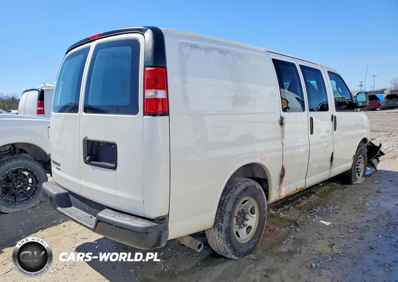 2016 Chev Express G2500 VIN:1GCWGAFF2G1333330 - 3