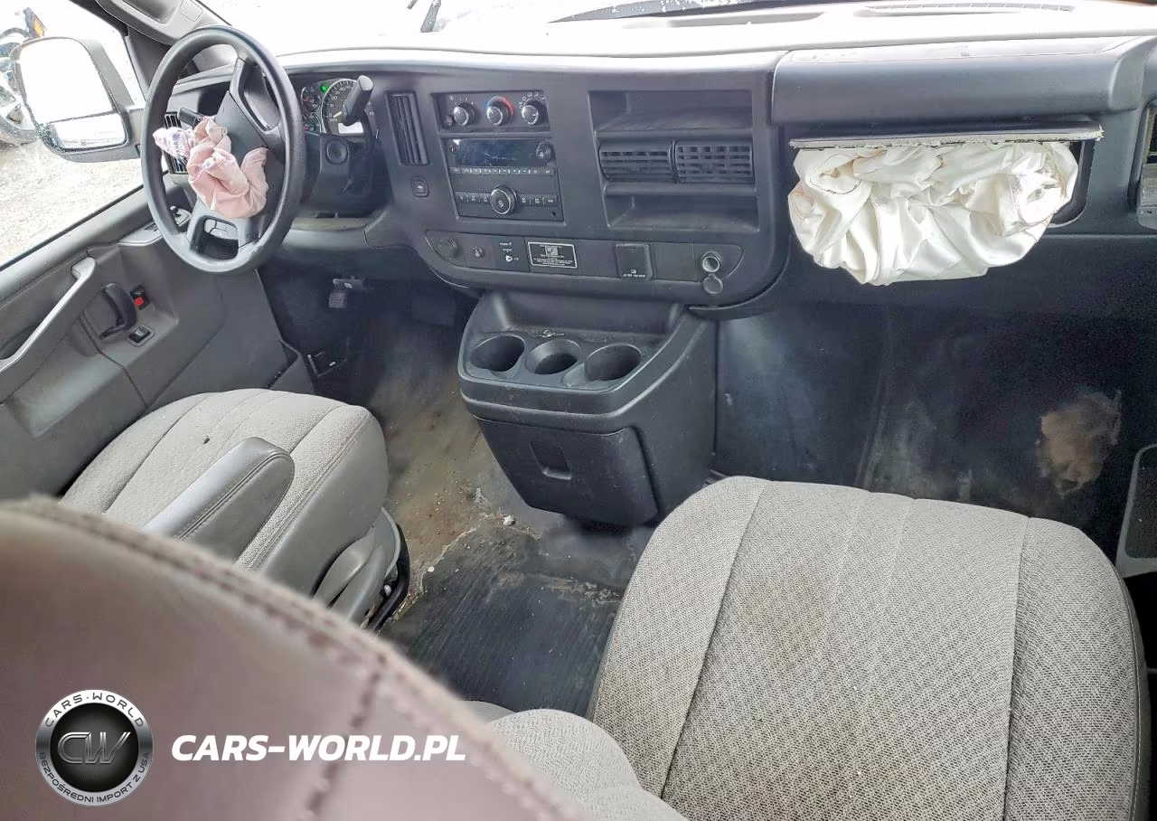 2016 Chev Express G2500 VIN:1GCWGAFF2G1333330 - 8