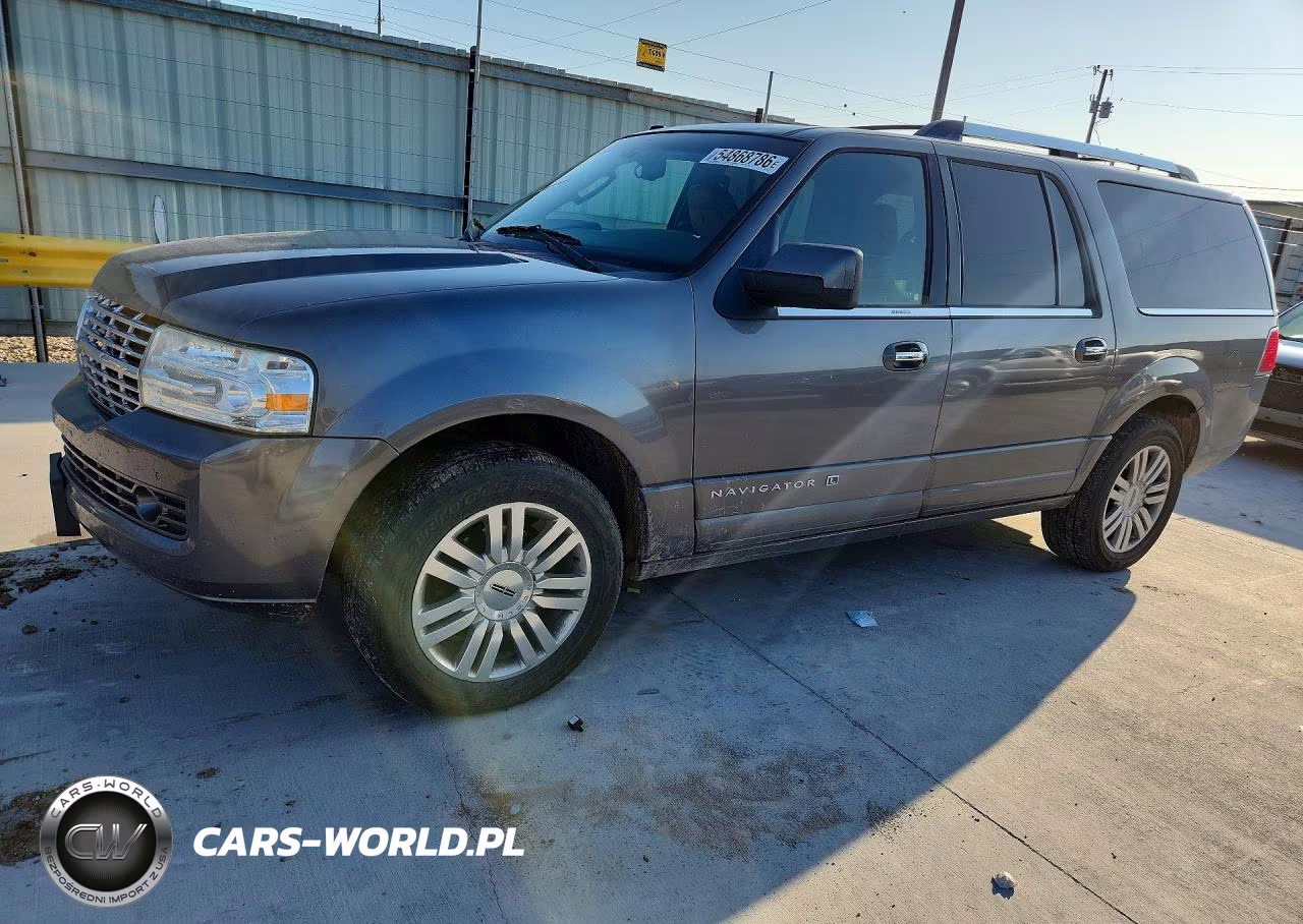 2012 Lincoln Navigator L