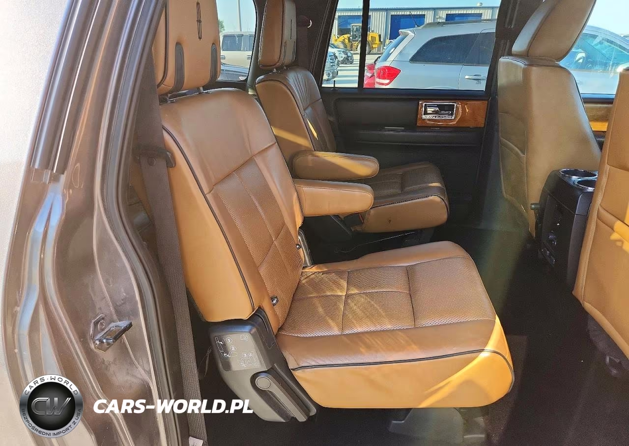 2012 Lincoln Navigator L VIN:5LMJJ3J52CEL06842 - 11