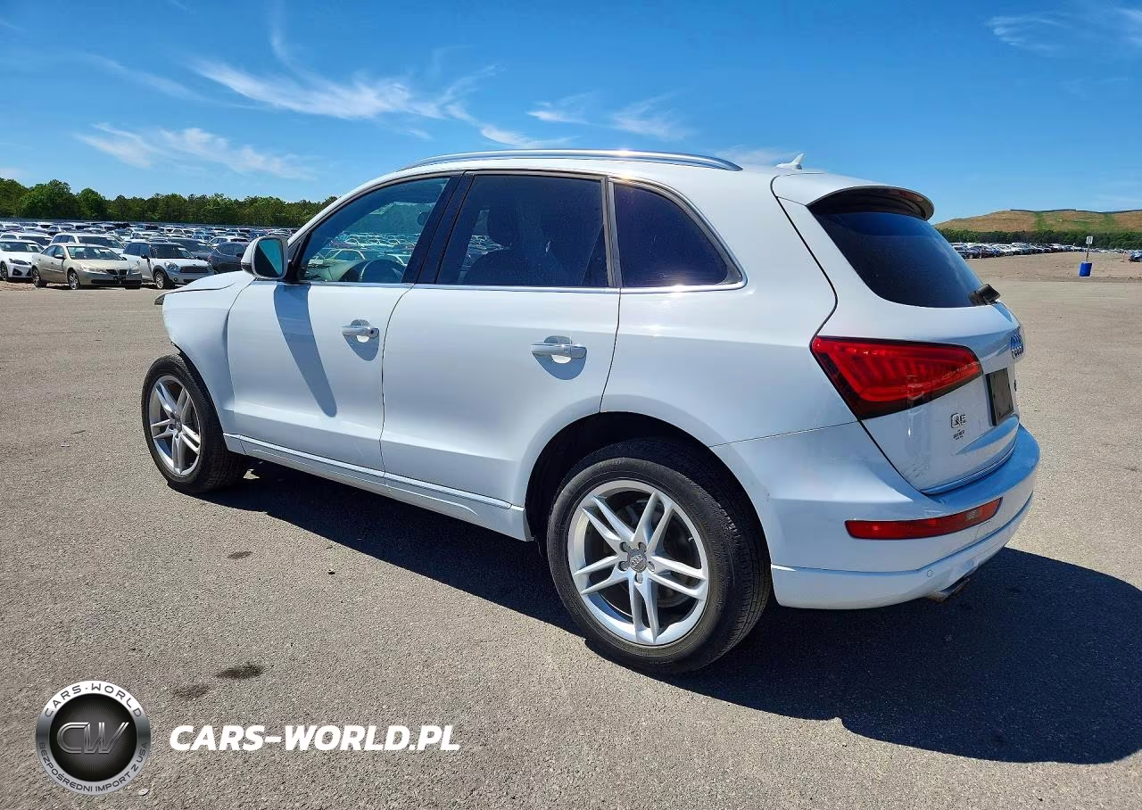2015 Audi Q5 Premium Plus VIN:WA1LFAFP1FA009986 - 2