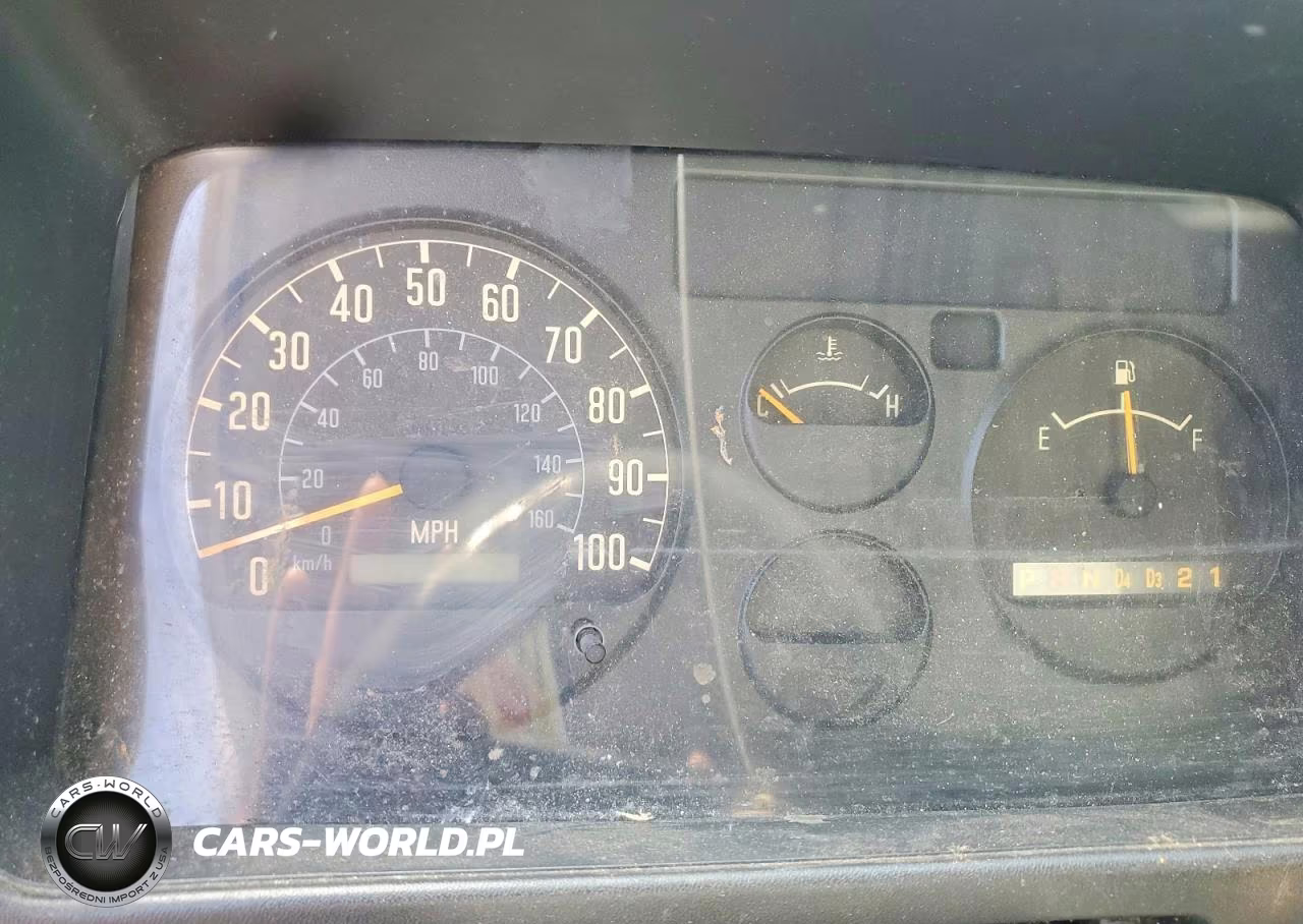 2003 Isuzu Npr VIN:4KLB4B1R53J800488 - 9