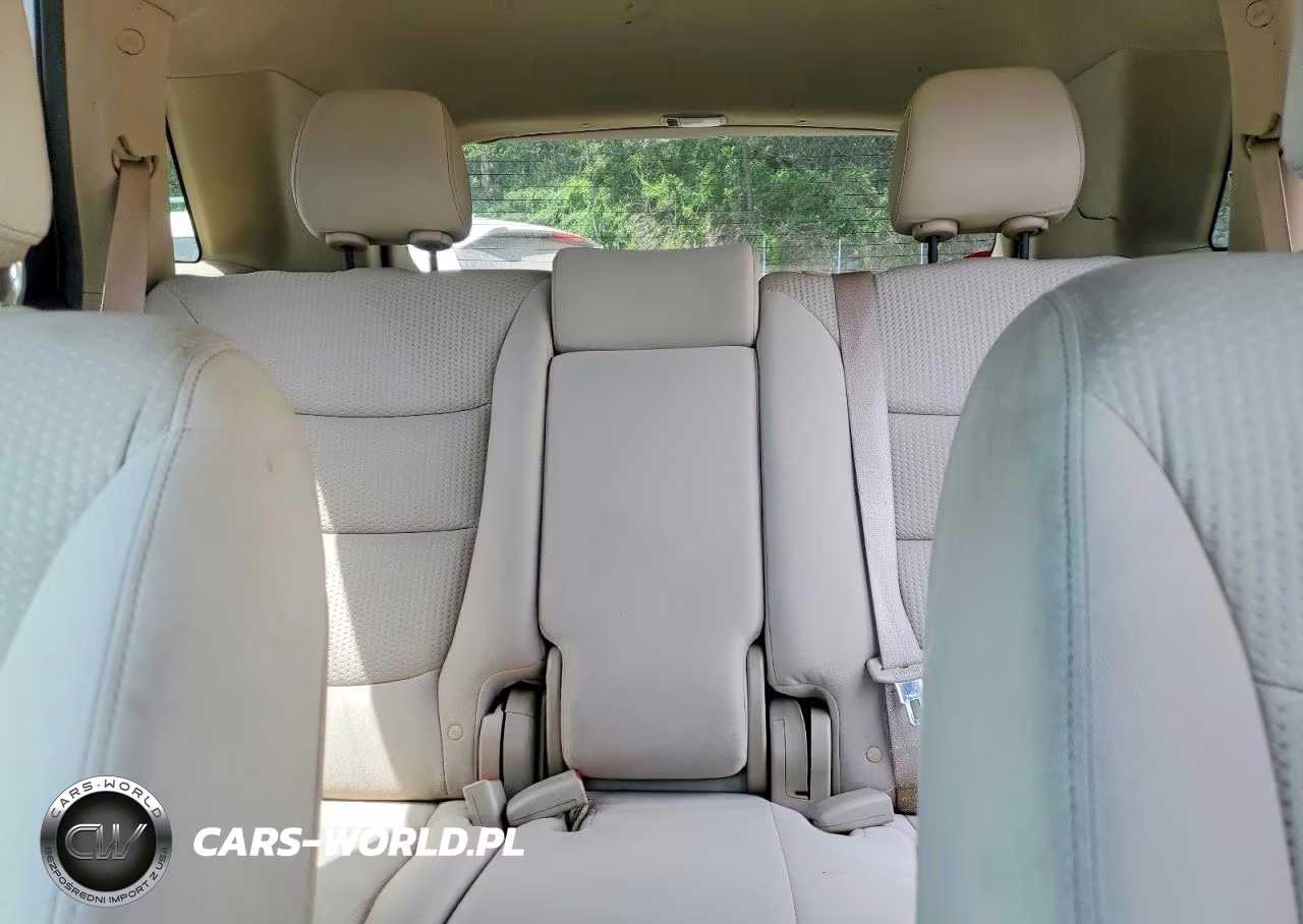 2011 Kia Sorento Lx VIN:5XYKTCA12BG009241 - 10