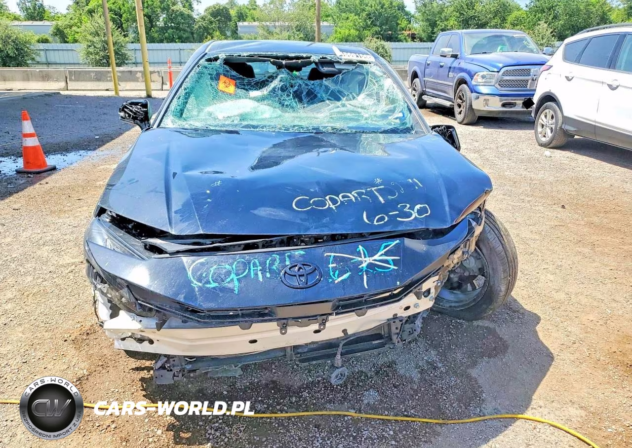 2026 Toyota Camry Se VIN:4T1DAACK0TU670271 - 5