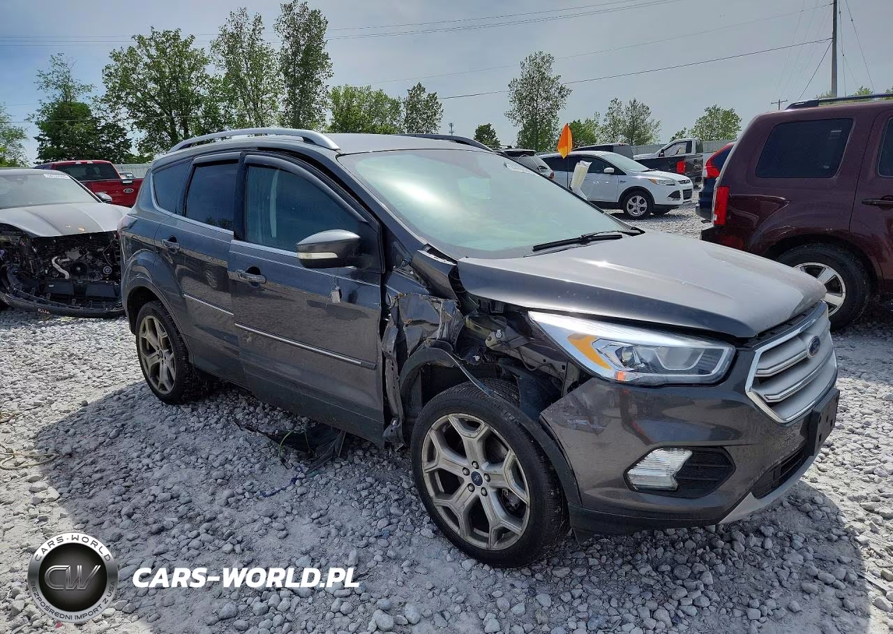 2017 Ford Escape Titanium VIN:1FMCU9J94HUA60768 - 4