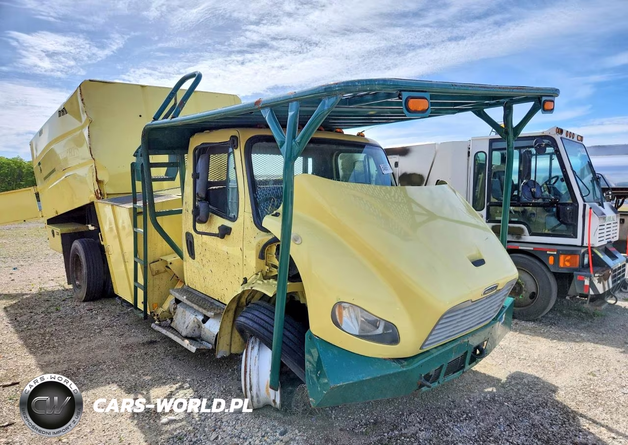 2013 Freightliner M2 106 Medium Duty VIN:1FVACXDT5DHFB1979 - 4