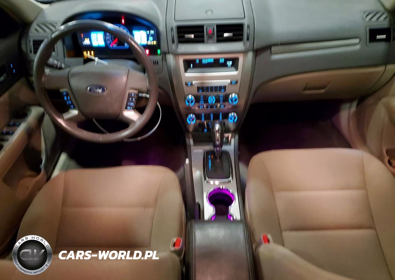 2011 Ford Fusion Hybrid VIN:3FADP0L32BR110074 - 8
