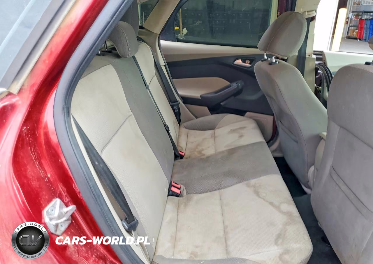 2014 Ford Focus Se VIN:1FADP3F21EL325811 - 10