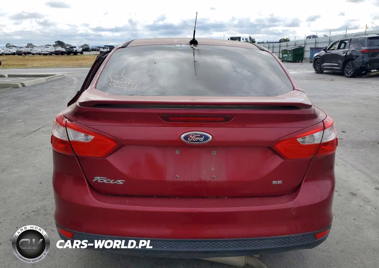 2014 Ford Focus Se VIN:1FADP3F21EL325811 - 6